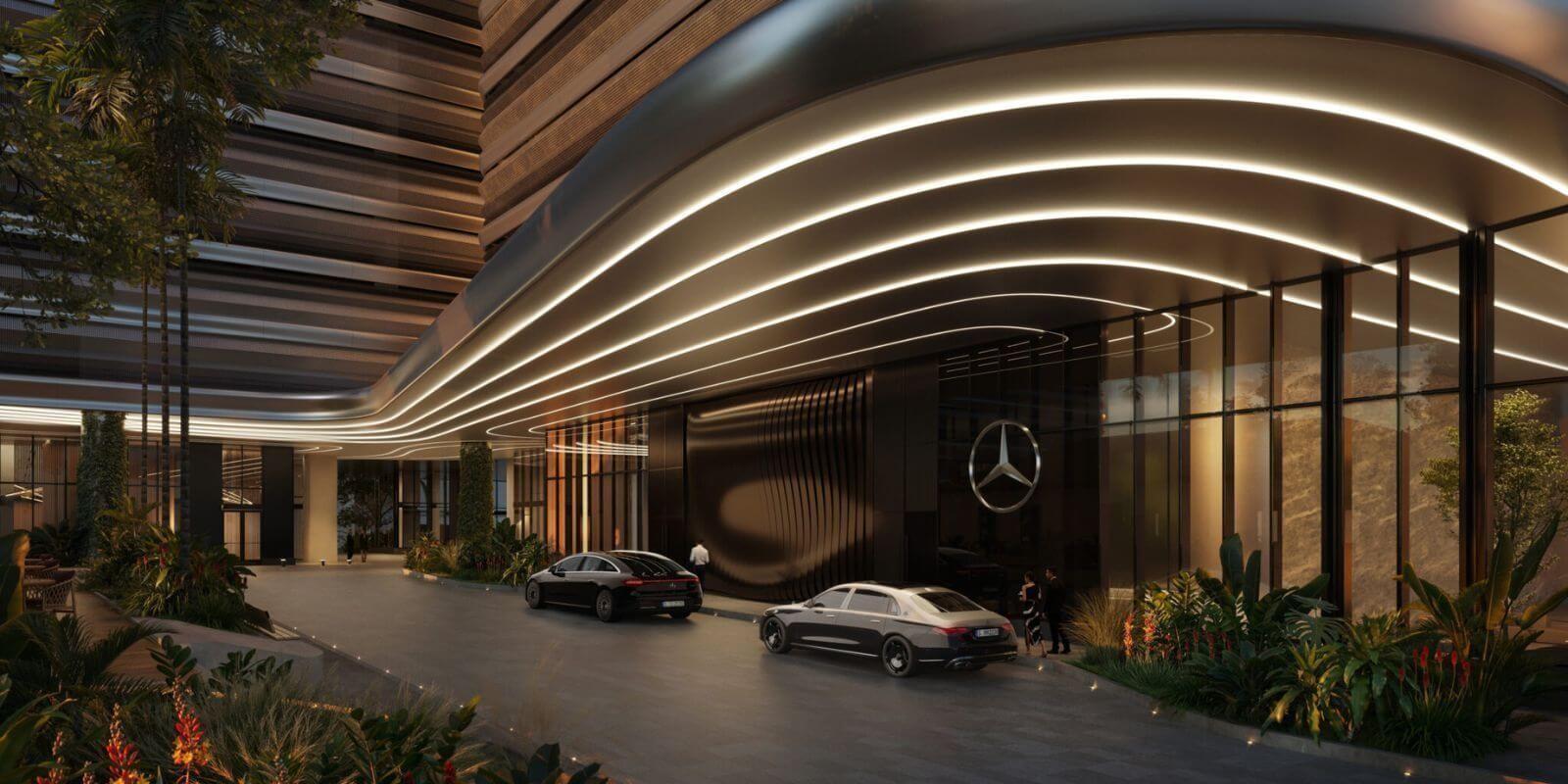 Mercedes-Benz Places: Lujo en Miami